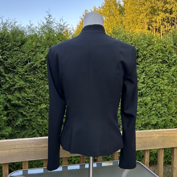 Tristan⎪Black Blazer With Floral Lining - Picture 3 of 9